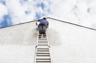 Peinture extérieure à Latrille — façades et ravalement